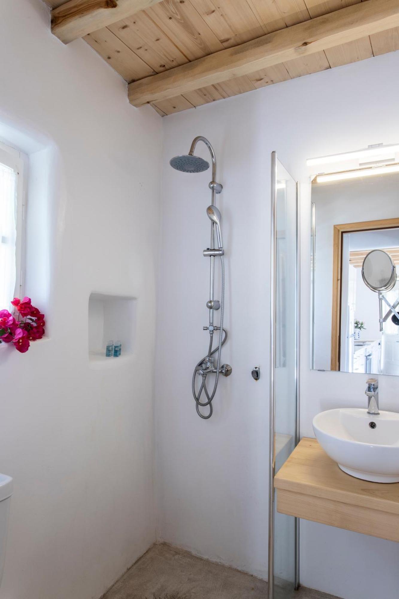 K Homes-Family Stone Suite Tinos Екстер'єр фото